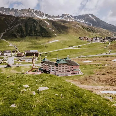 Alpenrose Aktiv & Sport Hotel 4*