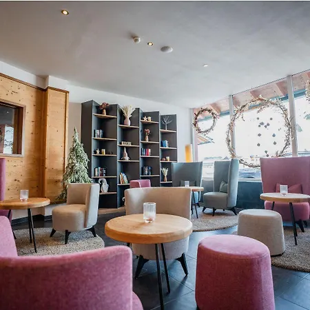 מלון Alpenrose Aktiv & Sport קוהטאי